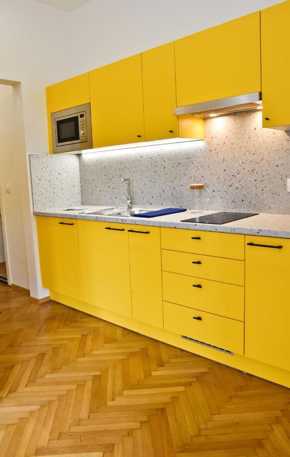 شوبرون Zachar Apartman المظهر الخارجي الصورة