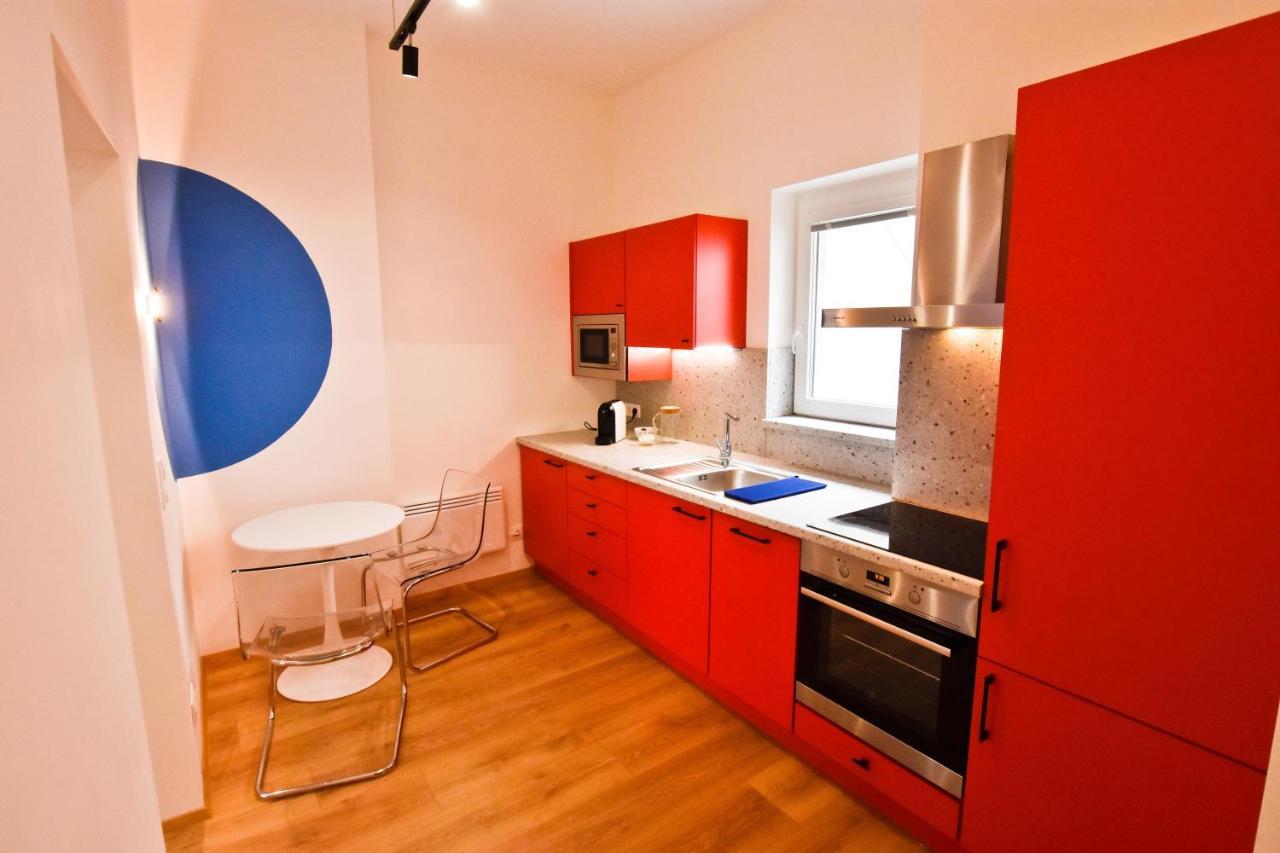 شوبرون Zachar Apartman المظهر الخارجي الصورة