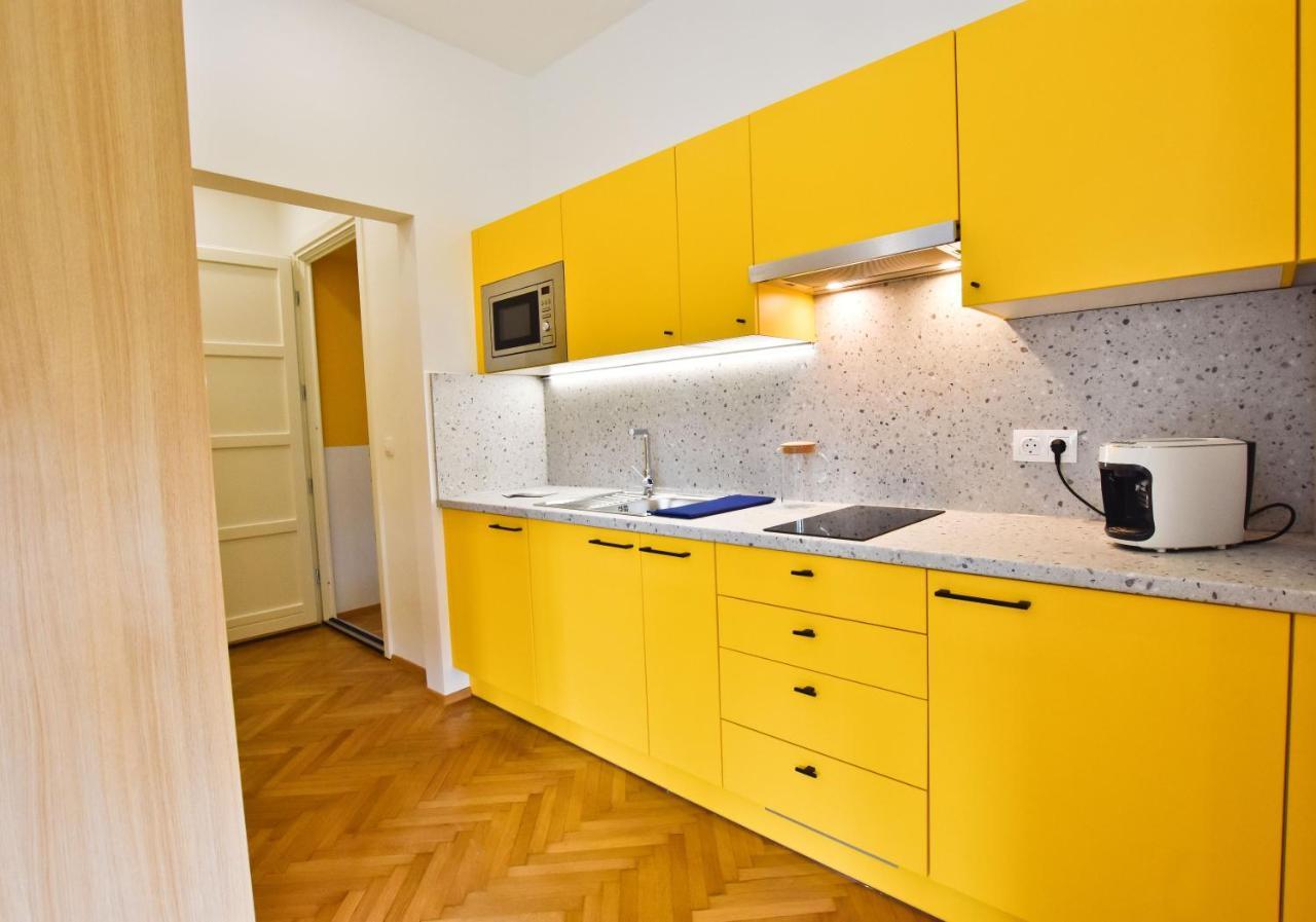 شوبرون Zachar Apartman المظهر الخارجي الصورة
